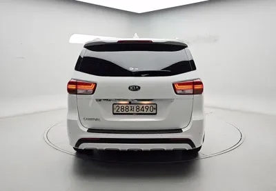 Kia Canival 2018, 119969 км, за 11200000 KRW