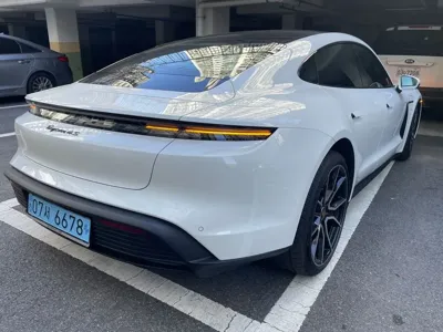 Porsche Taycan 2023, 37000 км, за 161130000 KRW