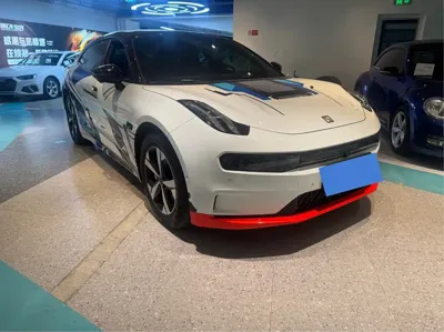 Zeekr 001 2023, 40000 км, за 117000 CNY