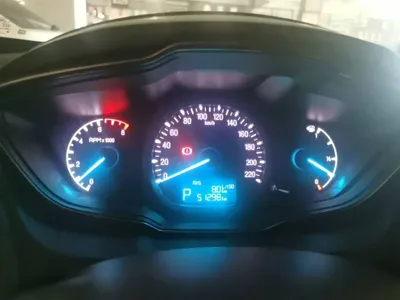 Ford Escort 2018, 51200 км, за 29300 CNY - фото 18