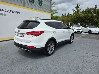 Hyundai Santafe 2015, 103830 км, за 11200000 KRW