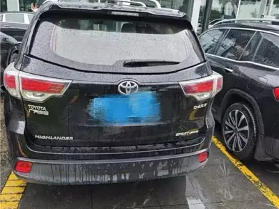 Toyota Highlander 2016, 120000 км, за 88800 CNY - фото 3