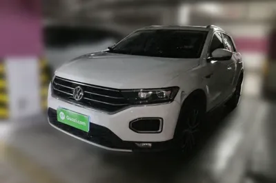 Volkswagen T-Roc · 2020 год