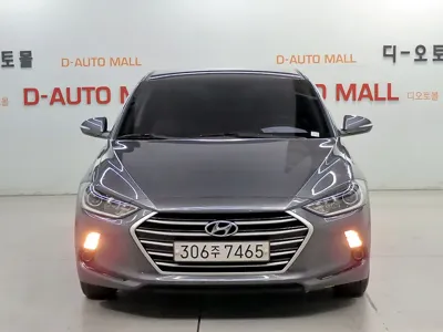 Hyundai Avante 2017, 97222 км, за 8600000 KRW - фото 2