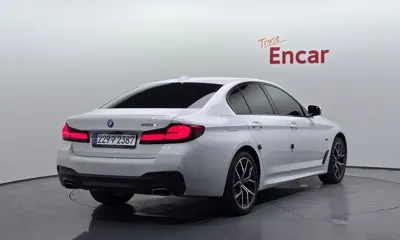 BMW 5-Series 2023, 38864 км, за 41990000 KRW