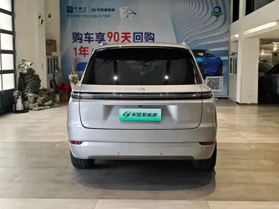 Li Auto Li L9 2024, 60199 км, за 275900 CNY - фото 8