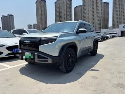 Fang Cheng Bao Titanium 3 · 2025 год