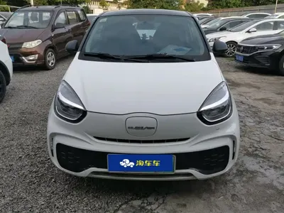 Roewe Clever 2022, 56300 км, за 25299 CNY