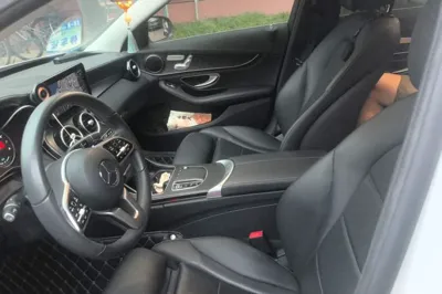 Mercedes-Benz C-Class 2019, 56500 км, за 122309.06 CNY - фото 12