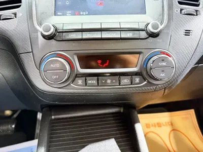 Kia K3 2016, 201786 км, за 4300000 KRW - фото 12