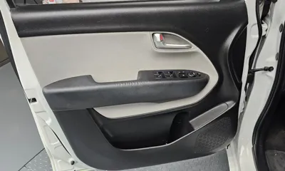 Kia Ray 2022, 112088 км, за 6800000 KRW - фото 24
