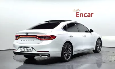 Hyundai Grandeur 2018, 210536 км, за 11900000 KRW - фото 2