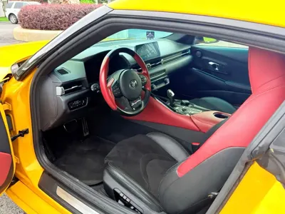 Toyota Supra 2022, 64000 км, за 372200 CNY