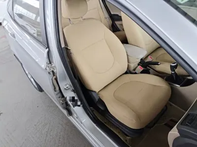 Hyundai Verna 2015, 47100 км, за 16400 CNY - фото 25