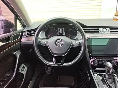 Volkswagen Magotan 2017, 98600 км, за 68600 CNY