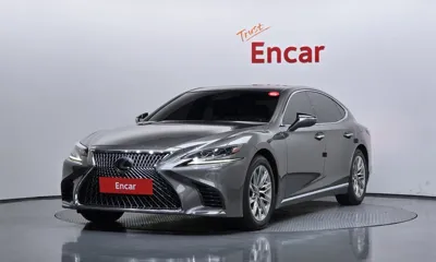 Lexus LS · 2018 год