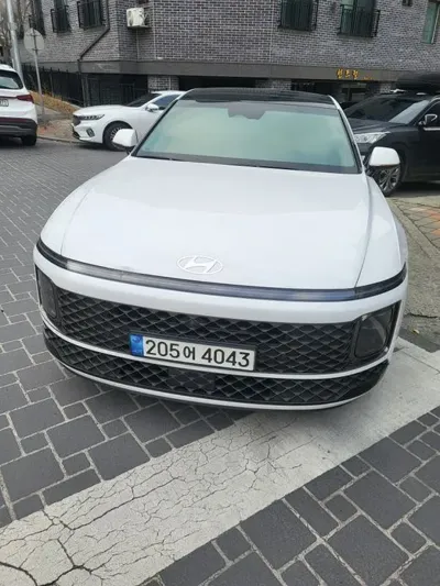 Hyundai Grandeur · 2023 год
