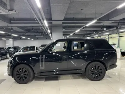 Land Rover Range Rover 2025, 4200 км, за 999990000 KRW