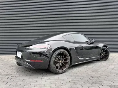 Porsche 718 2024, 11000 км, за 468000 CNY - фото 4