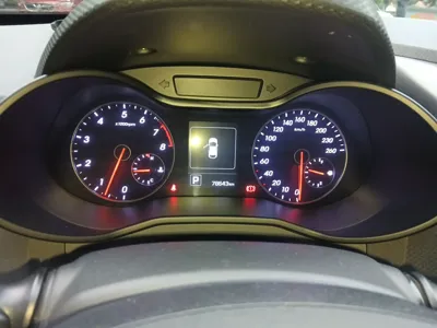 Hyundai Veloster 2015, 78600 км, за 40334.02 CNY - фото 12