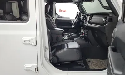 Jeep Wrangler 2019, 97392 км, за 32900000 KRW - фото 26