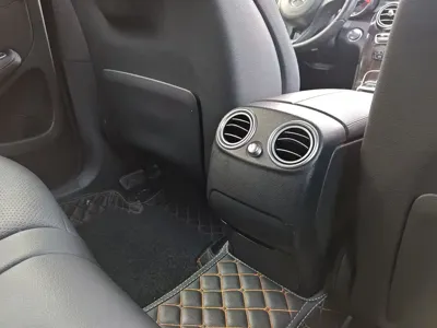Mercedes-Benz GLC 2018, 130000 км, за 103800 CNY - фото 16