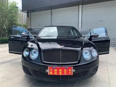 Bentley Flying Spur 2013, 88000 км, за 338800 CNY