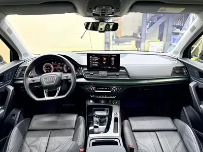 Audi Q5L 2022, 60000 км, за 158800 CNY - фото 8