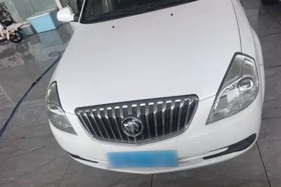 Buick Excelle 2013, 81900 км, за 26804.39 CNY