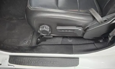 Jeep Wrangler 2023, 51357 км, за 47500000 KRW - фото 31