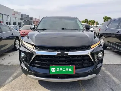 Chevrolet Blazer 2023, 75200 км, за 95200 CNY - фото 3