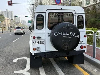 Land Rover Defender 2012, 108000 км, за 63000000 KRW