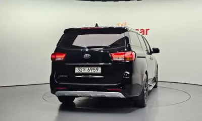 Kia Canival 2016, 109245 км, за 9900000 KRW - фото 4