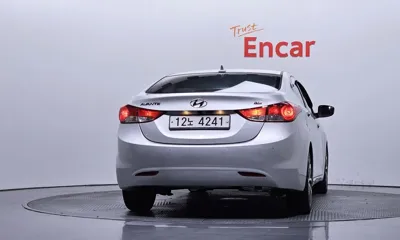 Hyundai Avante 2014, 178624 км, за 5000000 KRW