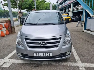 Hyundai Starex · 2016 год
