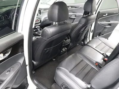 Kia Sorento 2018, 83330 км, за 18200000 KRW - фото 16