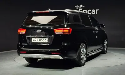 Kia Canival 2017, 72929 км, за 14800000 KRW