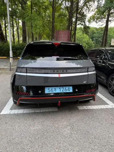 Hyundai Ioniq5 2024, 28000 км, за 58000000 KRW