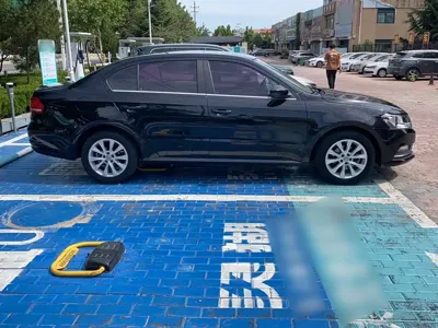 Volkswagen Lavida 2018, 79200 км, за 46100 CNY - фото 15