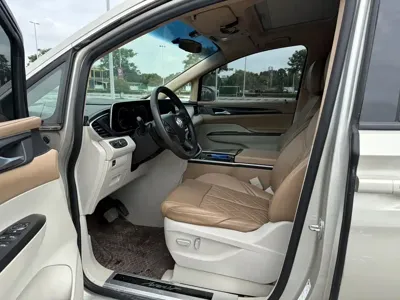 Buick GL8 2021, 53200 км, за 137000 CNY - фото 8