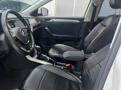 Volkswagen T-Roc 2022, 18000 км, за 113800 CNY - фото 13