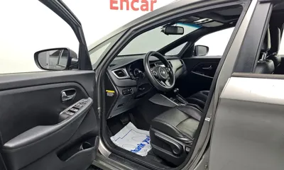 Kia Carens 2014, 130097 км, за 7990000 KRW - фото 10