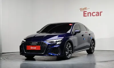 Audi A3 · 2022 год