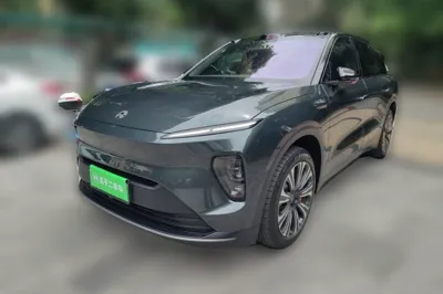 Nio ES8 · 2023 год