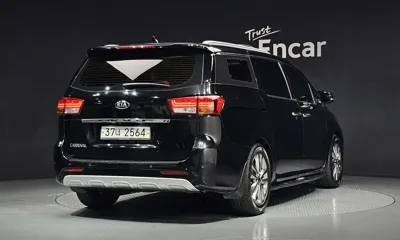 Kia Canival 2015, 104430 км, за 10200000 KRW