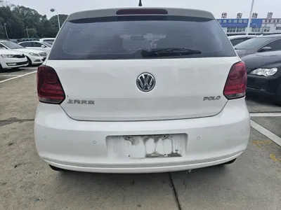 Volkswagen Polo 2013, 80000 км, за 17500 CNY - фото 7