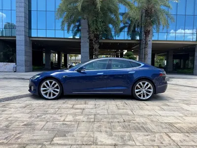 Tesla Model S 2017, 126000 км, за 128000 CNY - фото 14