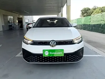 Volkswagen Lavida 2024, 34900 км, за 48300 CNY