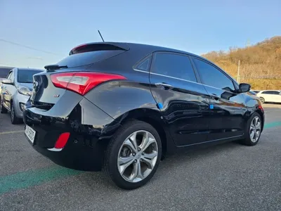 Hyundai i30 2012, 81400 км, за 6590000 KRW