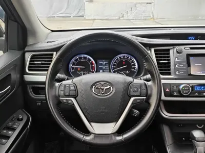 Toyota Highlander 2016, 63000 км, за 98000 CNY - фото 14